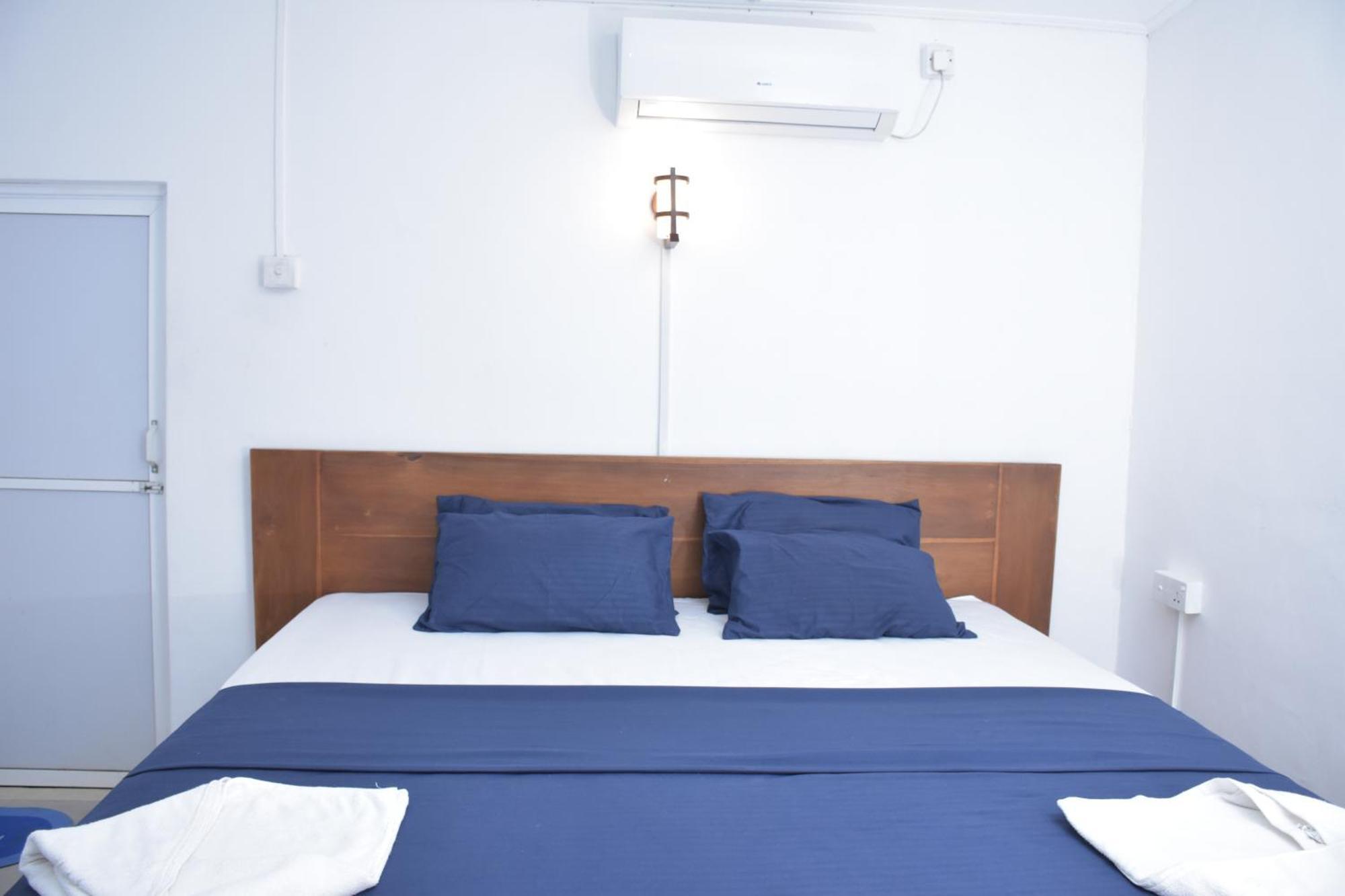 French Garden Regish Guest House Trincomalee Exterior photo