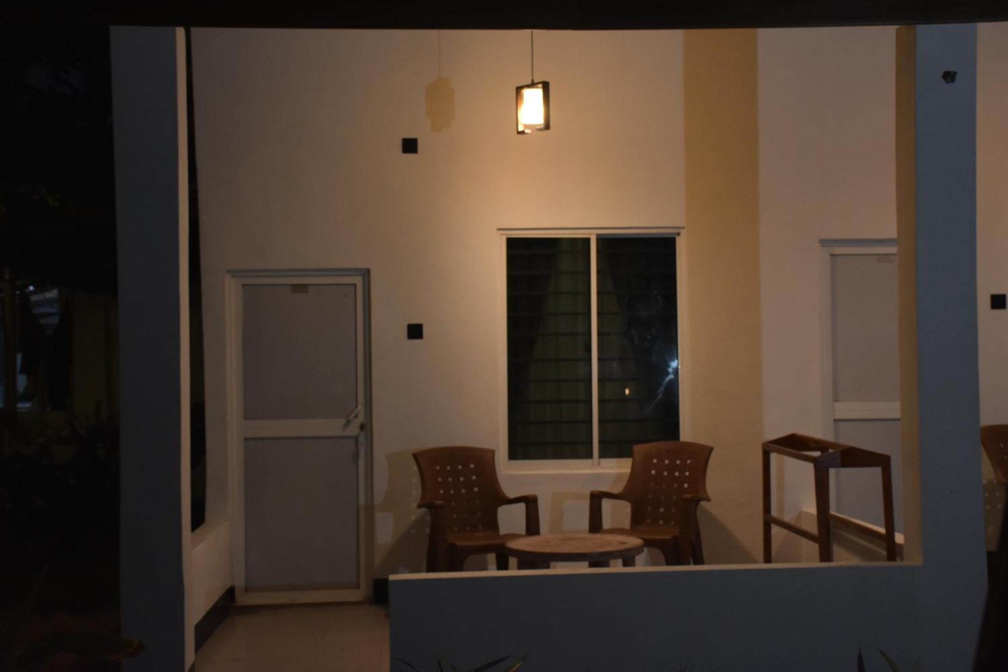 French Garden Regish Guest House Trincomalee Exterior photo