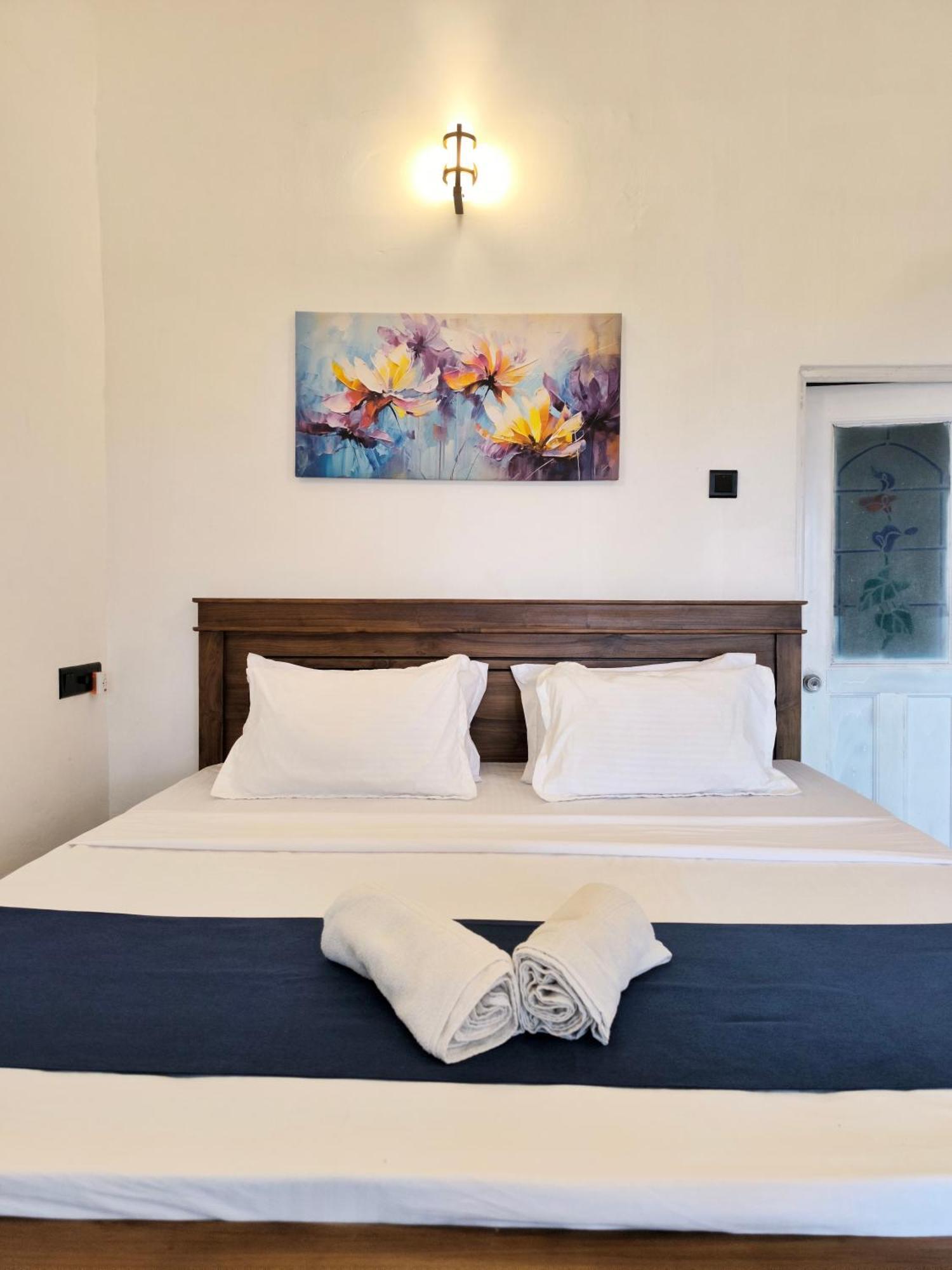 French Garden Regish Guest House Trincomalee Room photo